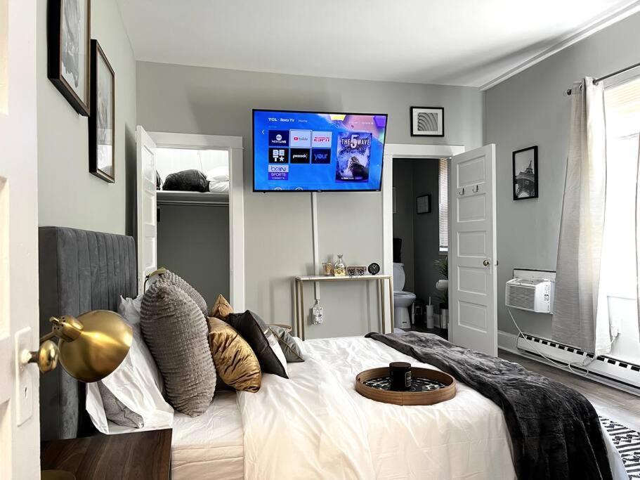 Stylish 1Br Unit W/Free Parking-Walk To Metro Apartman Washington Kültér fotó
